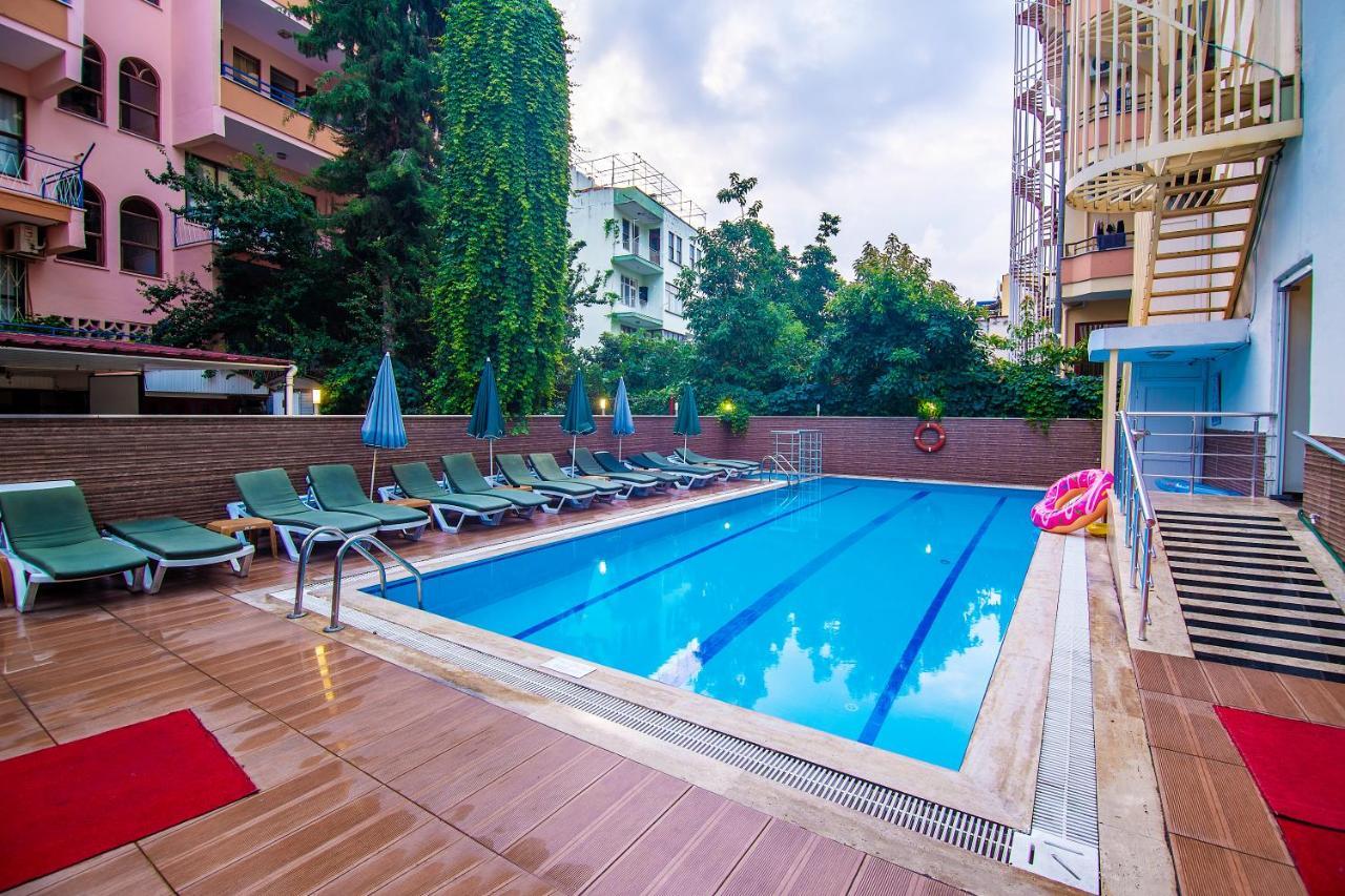 Kleopatra blue hawai hotel Alanya Exterior foto