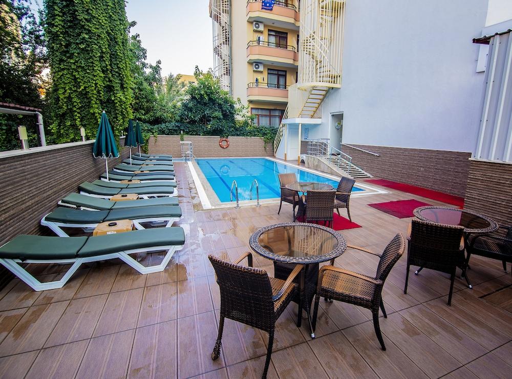 Kleopatra blue hawai hotel Alanya Exterior foto