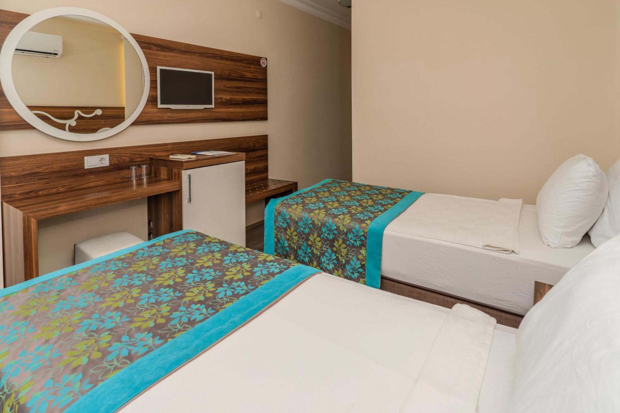 Kleopatra blue hawai hotel Alanya Exterior foto