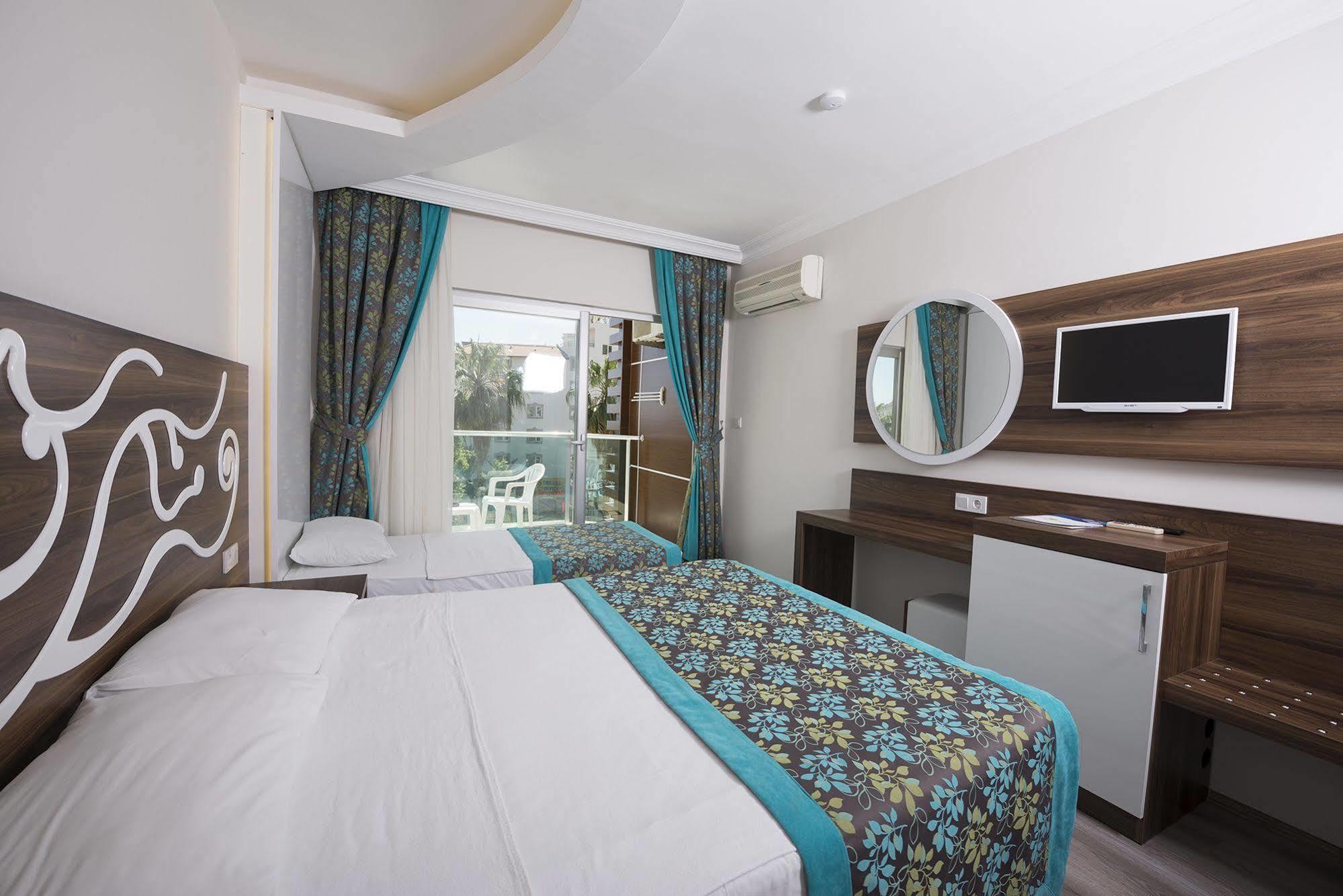 Kleopatra blue hawai hotel Alanya Exterior foto